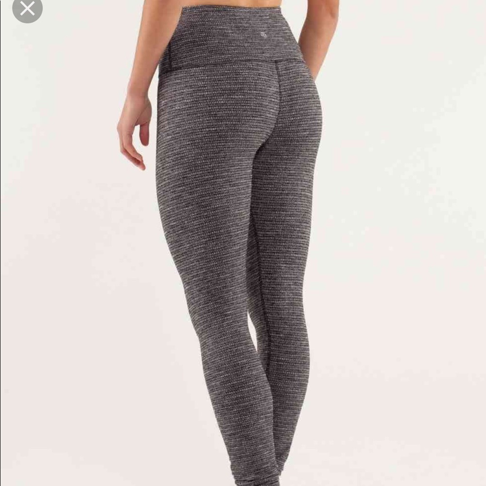 Lululemon wunder under pant 28”